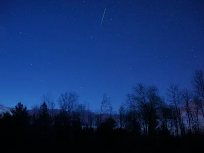 Eta Acuáridas 2026: cómo observar la próxima lluvia de meteoros visible desde Chile