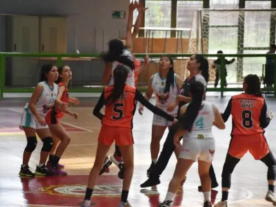 Exitosa segunda semana para los equipos de Puerto Varas en FEMISUR y Liga Saesa