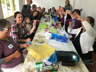 Expertos Holandeses de “Precious Plastic” asesoran a Rekaba en proyecto de reciclaje