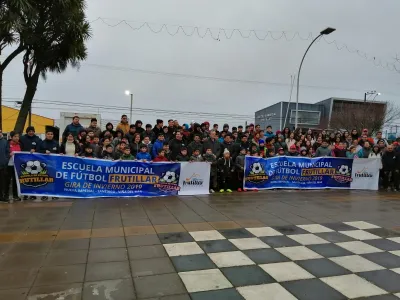 Frutillar: Escuela municipal de fútbol inició gira deportiva