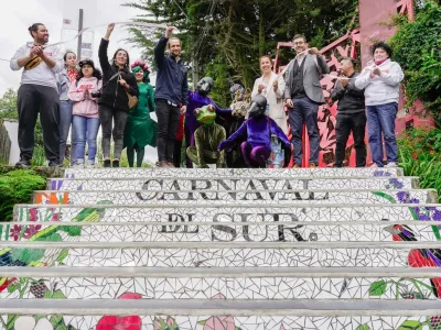 Inaugurada reposición de mosaicos en escalera Ricke de Puerto Varas