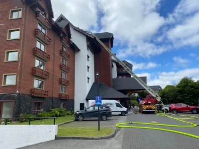Incendio en Hotel Cumbres evidenció una vez más la falta de carro escala en Puerto Varas