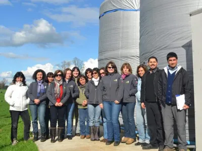 INIA apoya a través de reuniones online a grupo de mujeres productoras de leche único en Chile