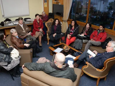 Intendente Harry Jürgensen se reunió con “Mesa Ciudadana por la Defensa de Puerto Varas”
