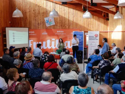 Invitan a dirigentes de Frutillar a nueva capacitación de la Escuela de Formación Social de SEGEGOB