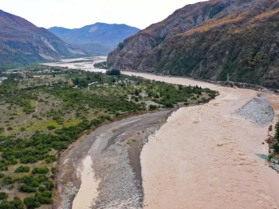 Ministerio de Obras Públicas informa que embalses tienen un 34% más de aguas almacenadas respecto al 2022