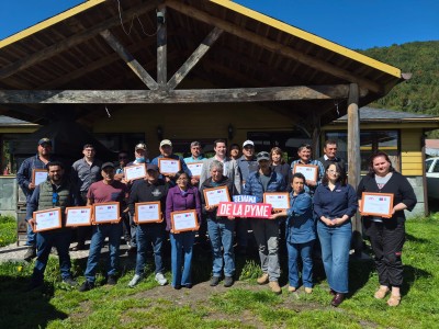 Mitilicultores de Cochamó reciben $412 millones para fortalecer la actividad productiva del territorio