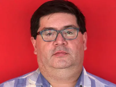 [OPINIÓN] "Aulas de esperanza en Los Lagos"  Por Yerko Villanueva, jefe de operación social de Hogar de Cristo