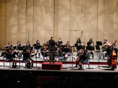 Orquesta Sinfónica Infantil Juvenil del Colegio Bicentenario Felmer Niklitschek se presentó en el Teatro Municipal de Santiago