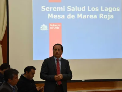 Pescadores de Queilen valoran diálogo con autoridades ante situación de Marea Roja