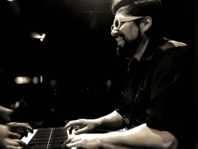 Pianista y compositor chileno Orión Lion ofrecerá concierto en el Café de los Libros del Hotel Museo El Greco