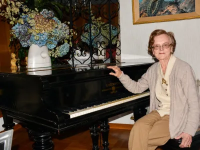 Piano de Alicia Kuschel Kneer fue donado por la familia Figueroa Kuschel al Hogar Alemán de Puerto Varas
