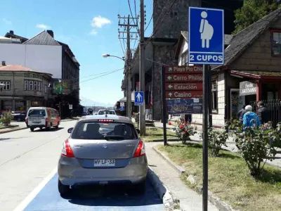 Puerto Varas contará con estacionamientos inclusivos en centro de la ciudad como parte de Plan Estratégico de Movilidad Urbana