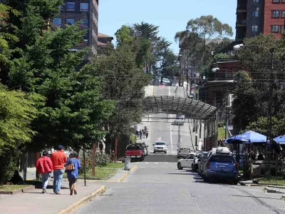 Puerto Varas implementará cambios en la direccionalidad de céntricas vías para descongestionar alto flujo vehicular de la ciudad