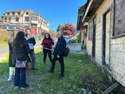 Puerto Varas inició catastro de inmuebles con riesgo de derrumbe o estado de abandono en la Zona Típica