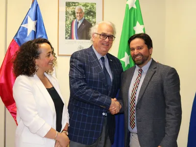 Rodrigo Aguayo Beroiz asumió como Director Regional de Injuv Los Lagos