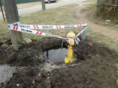Rotura de Grifo es causa de poza de agua en Imperial