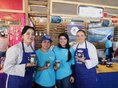 Sabores del Patrimonio Marino de Los Lagos cautivaron en Festival Gastronómico de Valparaíso
