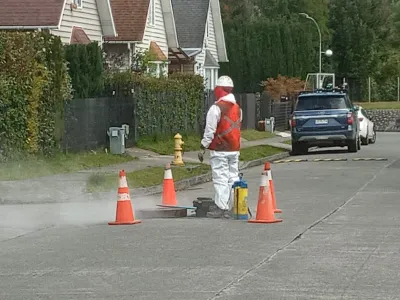 Suralis implementó nueva campaña de pruebas de humo en Puerto Varas para detectar Conexiones irregulares de aguas lluvias al alcantarillado