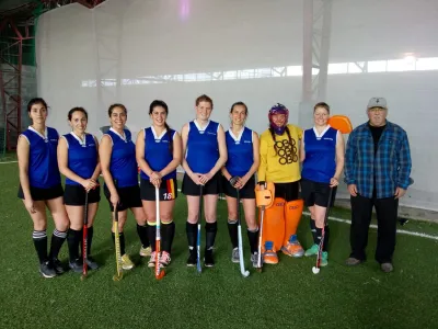 Torneo Copa Independencia de Hockey Indoor se juega en Puerto Varas