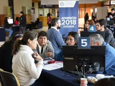U. San Sebastián vive masiva jornada de postulación en Puerto Montt