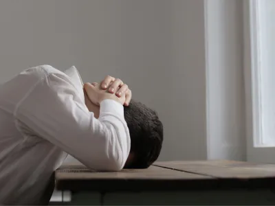 Violencia y sobrecarga laboral son las mayores causantes de enfermedades profesionales de salud mental
